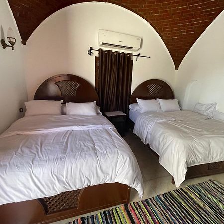 Villa Giulio Luxor Guest House Ngoại thất bức ảnh