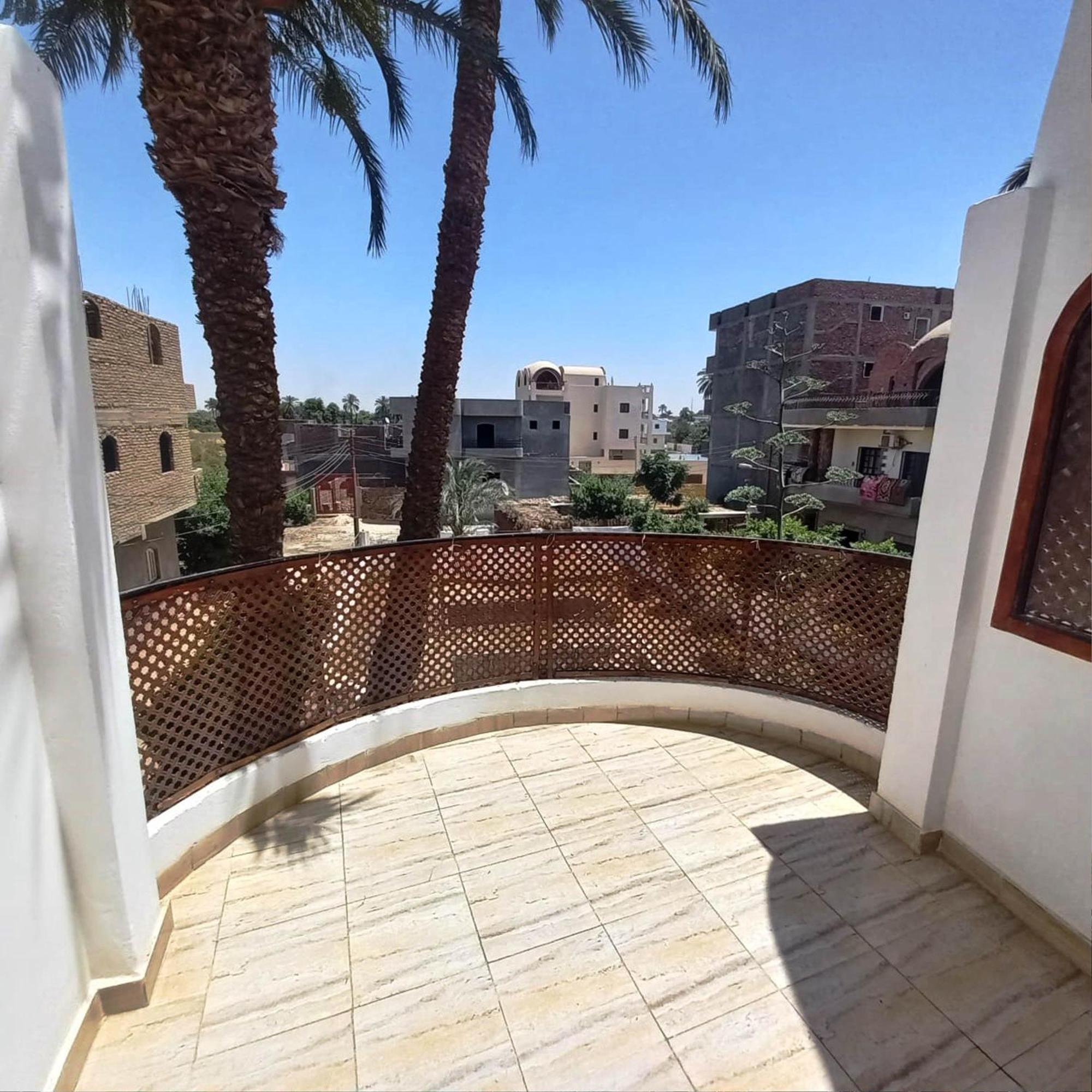 Villa Giulio Luxor Guest House Ngoại thất bức ảnh
