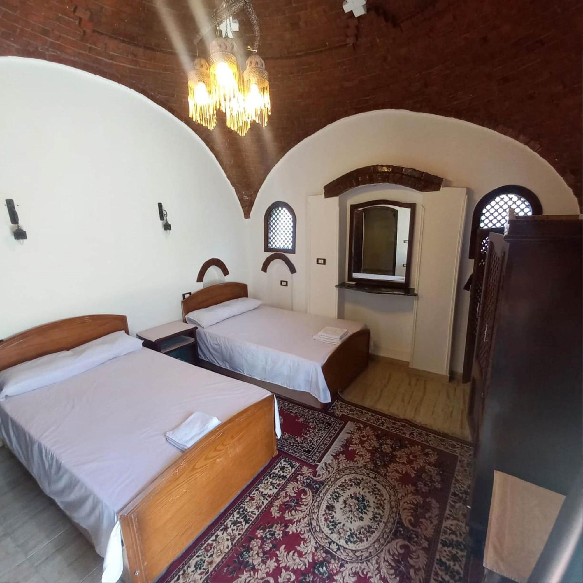 Villa Giulio Luxor Guest House Ngoại thất bức ảnh